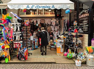 france/saint-malo/shop/l-hermine