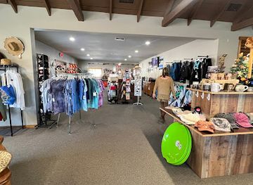 california/yosemite/shop/mountain-house-marketplace