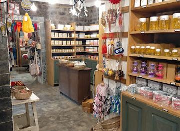 india/the-himalayas/shop/the-pahari-store-i-treasures-from-the-himalayas