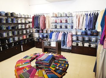 sri-lanka/anuradhapura-district/shop/signature-showroom