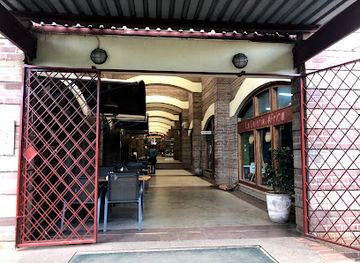 malawi/lilongwe/shop/african-habitat