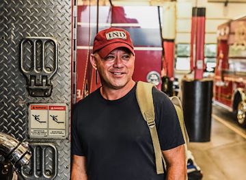 indiana/carmel/shop/clutch-and-kindle