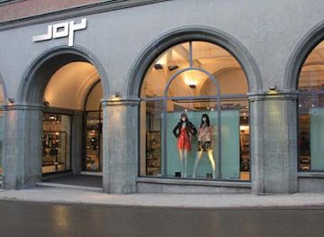 switzerland/st-moritz/shop/joy-fashion