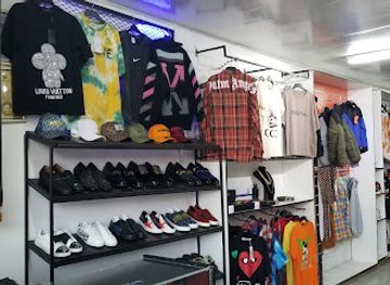 zambia/lusaka/woodlands/shop/arotus-stores