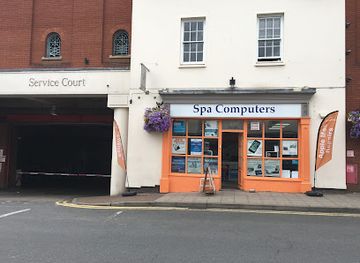 united-kingdom/warwickshire/shop/royal-priors-shopping-centre