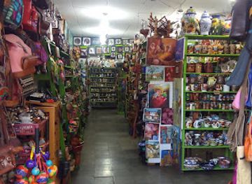 honduras/aguan-valley/shop/la-banana-souvenirs