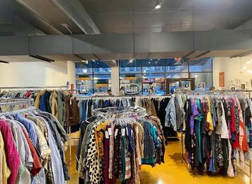 missouri/st-louis/the-loop/shop/found-vintage-delmar-loop