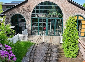 denmark/the-north-sea-islands/attraction/ree-park-safari