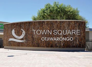 namibia/otjozondjupa/shop/otjiwarongo-town-square