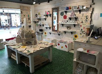 slovenia/lower-carniola/shop/foxboutique