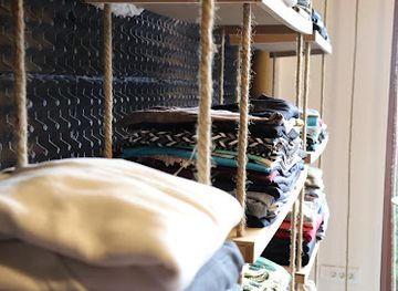 kosovo/bjeshket-e-nemuna-national-park/shop/serec-3r-thrift-store