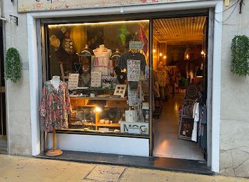 spain/alicante/shop/el-lugar-de-la-piedra-vieja