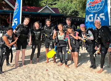 malaysia/perhentian-islands/shop/cosmic-divers