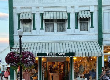 michigan/mackinac-island/shop/three-suns