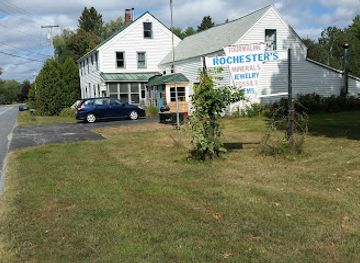maine/oxford-county/shop/rochester-s-eclectic-emporium