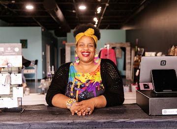 oklahoma/oklahoma-city-metropolitan-area/shop/firefly-emporium-boutique-and-facial-lounge