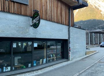 france/chamonix-mont-blanc/shop/concept-pro-shop-chamonix
