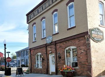 indiana/versailles-state-park/shop/pat-s-bulk-food-and-country-store