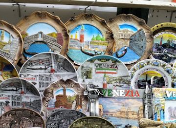italy/venice/shop/negozi-di-souvenir