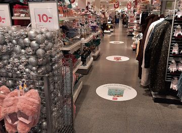 belgium/brussels/anderlecht/shop/hema-brussel-westland