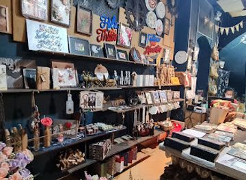 vietnam/ho-chi-minh-city/shop/co-va-cu