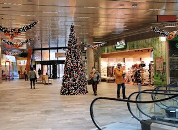 austria/waldviertel/shop/mariandl-shopping