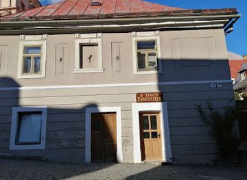 slovakia/banska-bystrica-region/shop/u-troch-zvieratiek