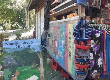 belize/crooked-tree-wildlife-sanctuary/shop/women-s-group-arts-and-crafts