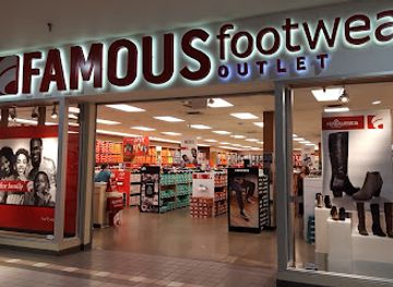 nevada/laughlin/shop/famous-footwear-outlet