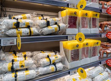 romania/olt/shop/carrefour-market