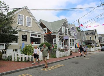 massachusetts/provincetown/shop/womencrafts