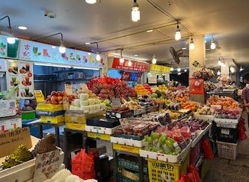 singapore/chinatown/shop/people-s-park-centre