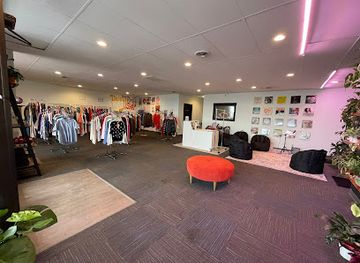 idaho/rexburg/shop/daisy-links-plant-home-emporium