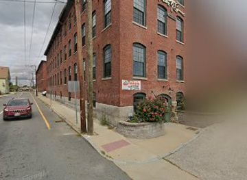 new-hampshire/nashua/shop/moonlight-murals-framing-and-antiques