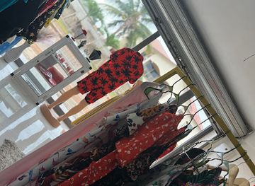 ghana/akyem/shop/adutwumwaa-unisex-kloset