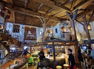 austria/paznaun/shop/schmuggler-alm-parfumerie-duty-free-shop