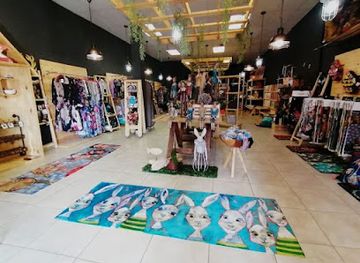 south-africa/pretoria/shop/die-rooi-deur-boutique-gifts-pretoria