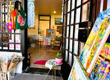 georgia/abkhazia/shop/artstudio-katringuskova