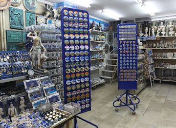 greece/patras/shop/souvenirs-patras-greece