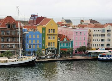 curacao/st-joris-bay/shop/the-old-freeport-shop