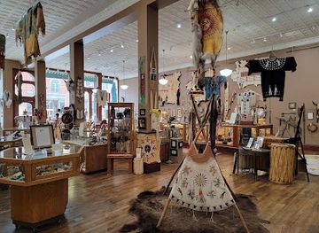 south-dakota/badlands-national-park/shop/prairie-edge-trading-co-galleries