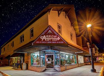 wisconsin/great-river-road/shop/arrow-gift-shop
