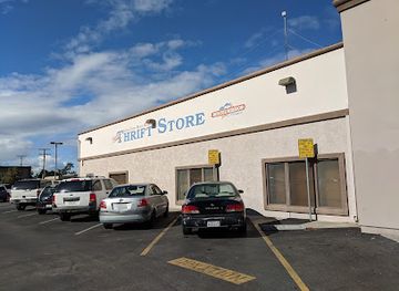 california/oxnard/shop/super-thrift-store