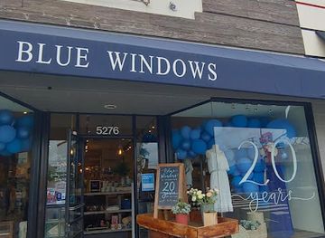 california/long-beach/the-pike/shop/blue-windows