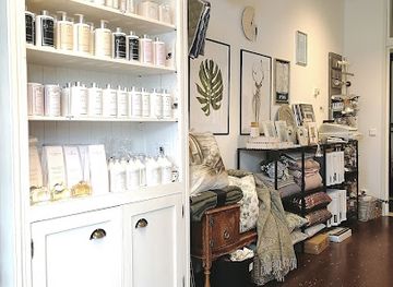 finland/paijat-hame/shop/zipsisustus-oy