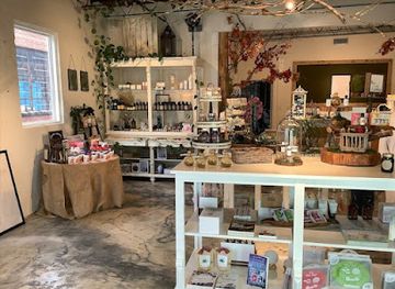alabama/lake-guntersville/shop/pure-simple-wellness