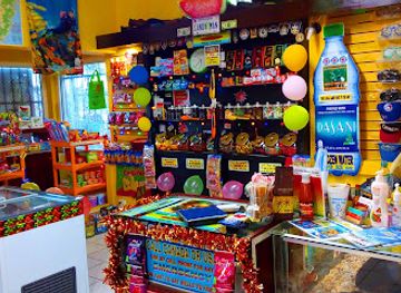 sint-maarten/sucker-garden/shop/the-st-maarten-candy-store