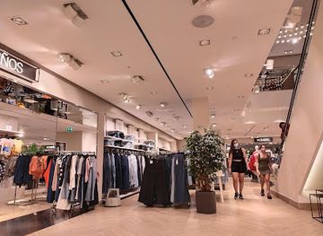 spain/madrid/gran-via/shop/h-m