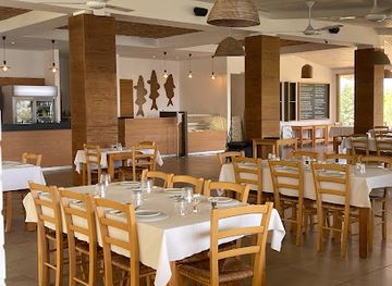cyprus/konnoi-beach/shop/spartiatis-restaurant