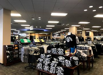 indiana/south-bend/shop/notre-dame-eddy-street-bookstore